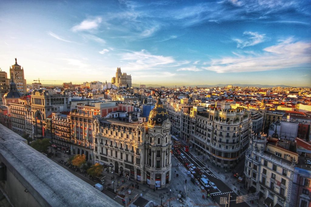Real estate Spain declines