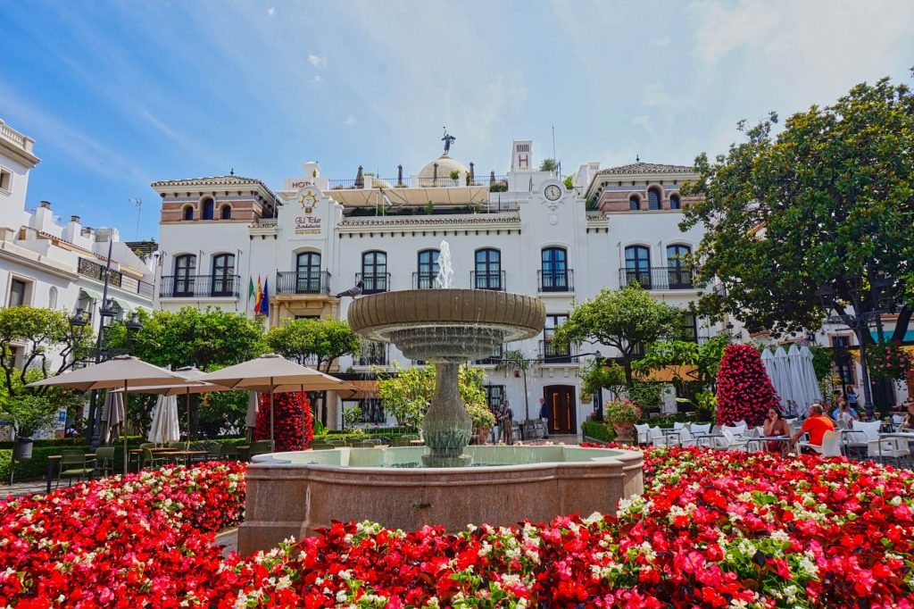 Estepona huren christian hergesell cDiVR0a k74 unsplash (1)