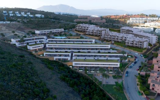 C1 4 Grand Bay apartments Manilva aerial