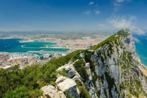 Gibraltar La Verja INVESTINSPAIN michal mrozek Fz3vBE8XoHc unsplash (1)